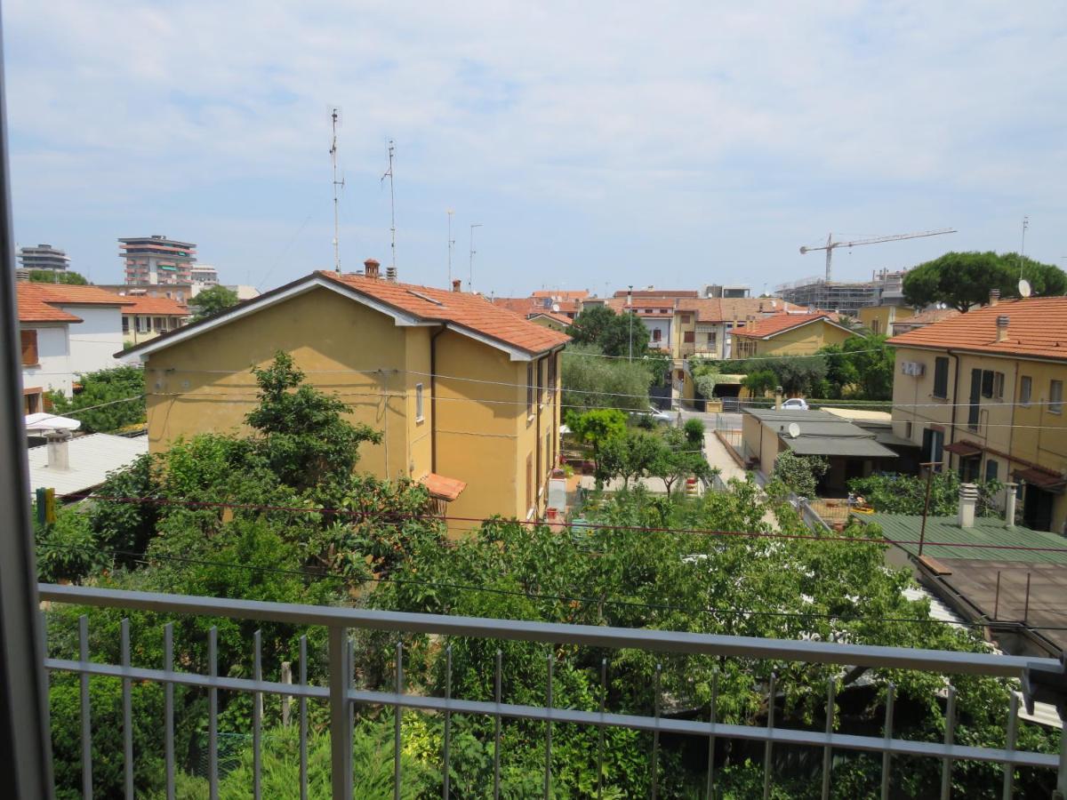 La Baia Di Lori Appartement Pesaro Buitenkant foto